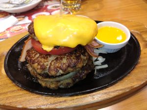 ココスの期間限定トリプルハンバーグの再来！