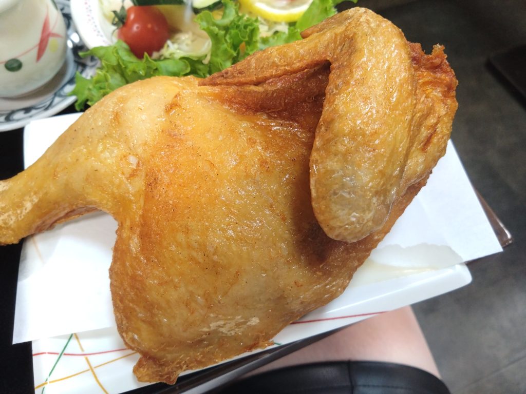小樽ランチ「若鶏時代 なると 本店」で半身揚げを堪...